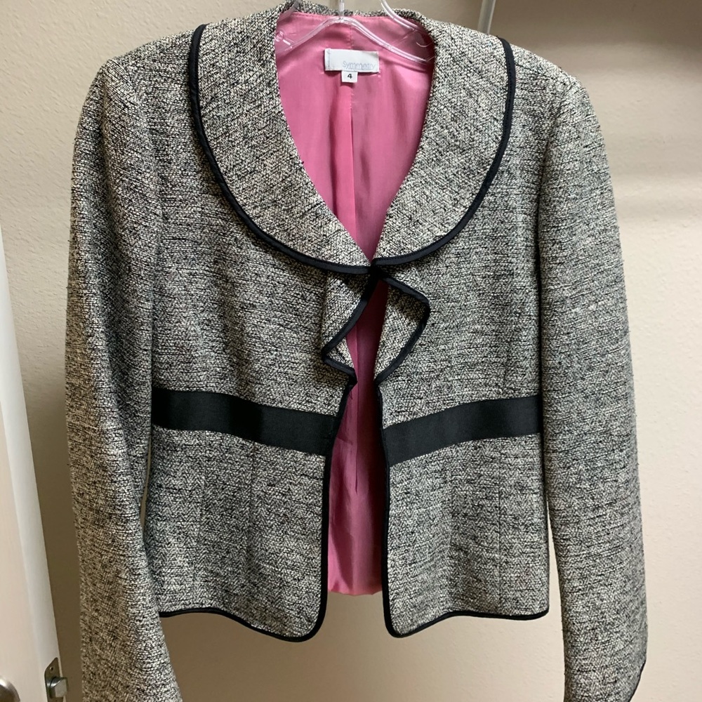 Textured Linen Blazer